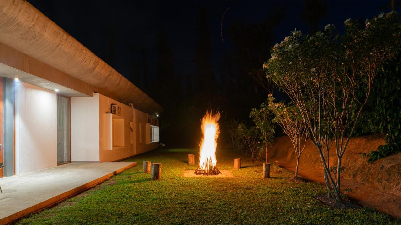 Saffronstays Cafella- A 3-Bdr Elliptical-Roof Villa In Chikmagalur Mudigere Εξωτερικό φωτογραφία